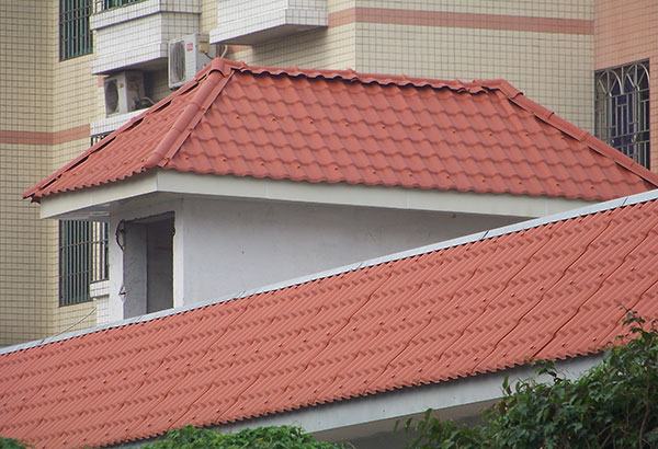 用什么材料做屋顶便宜又好用